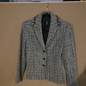 Apostrophe Black and White Blazer with Notched Lapels